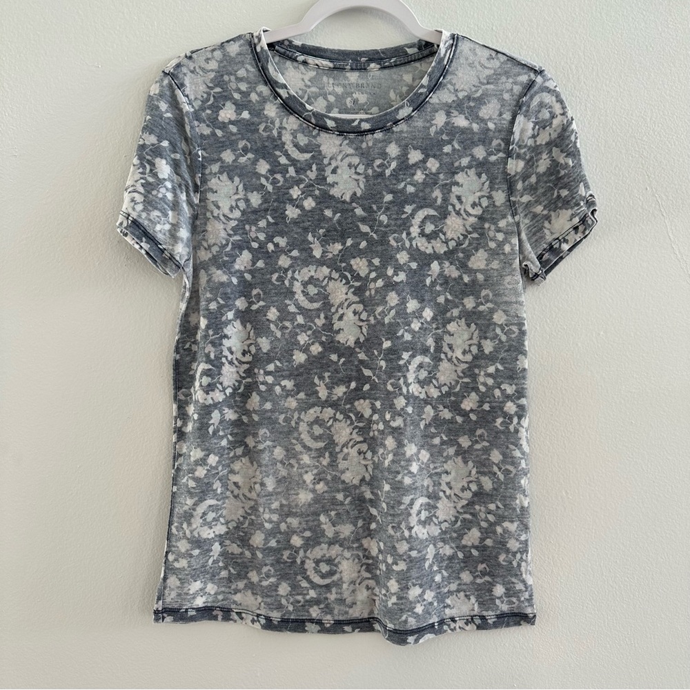 Lucky Brand Gray Floral Soft Tee Shirt, Size Small